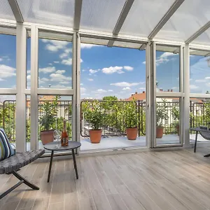 Apartment Terrace At Park, Budapest