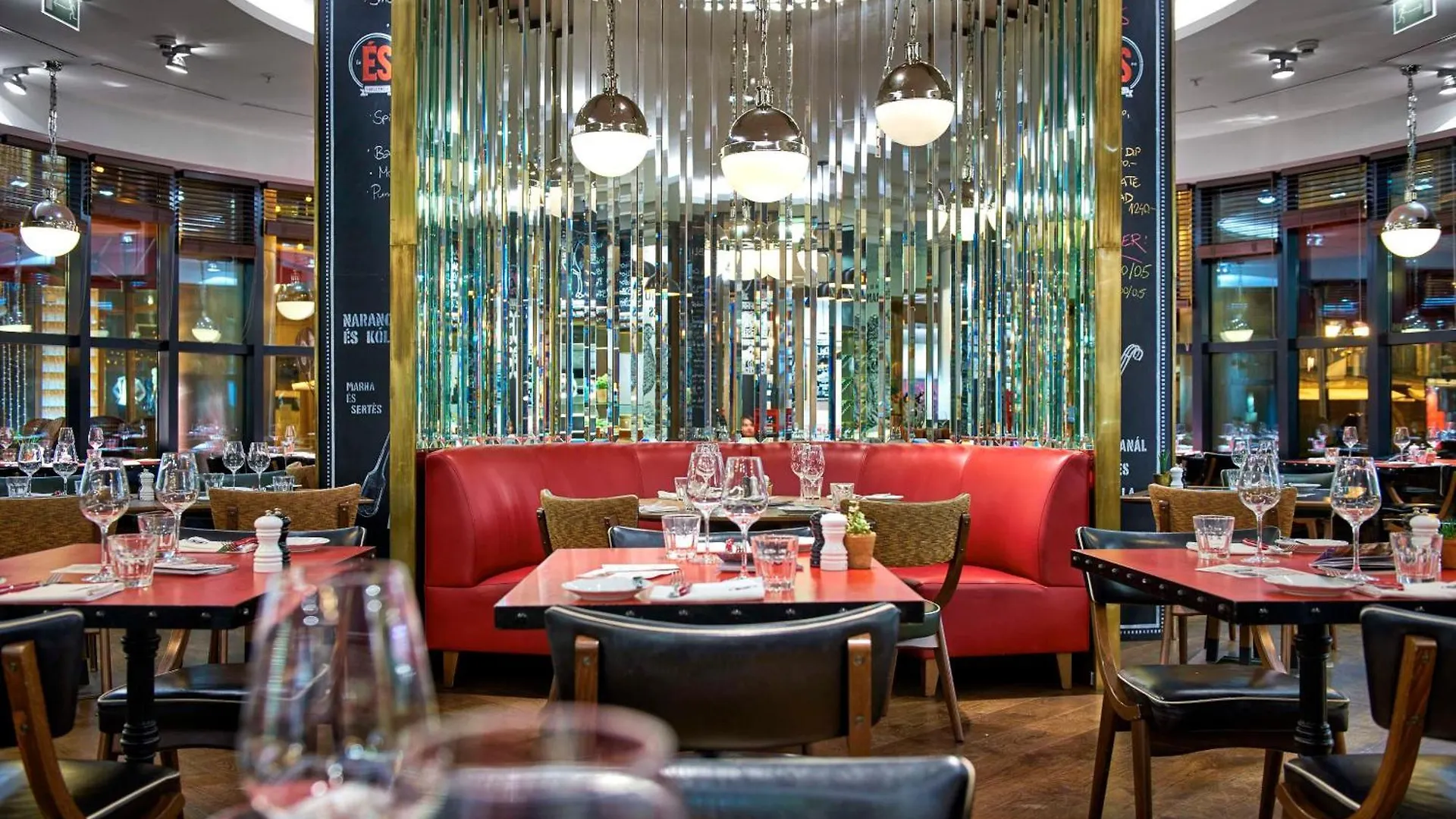 *****  Kempinski Hotel Corvinus Budapest Hungary